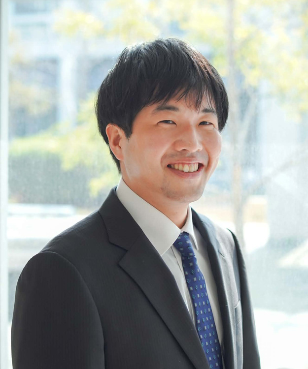 家入 祐也